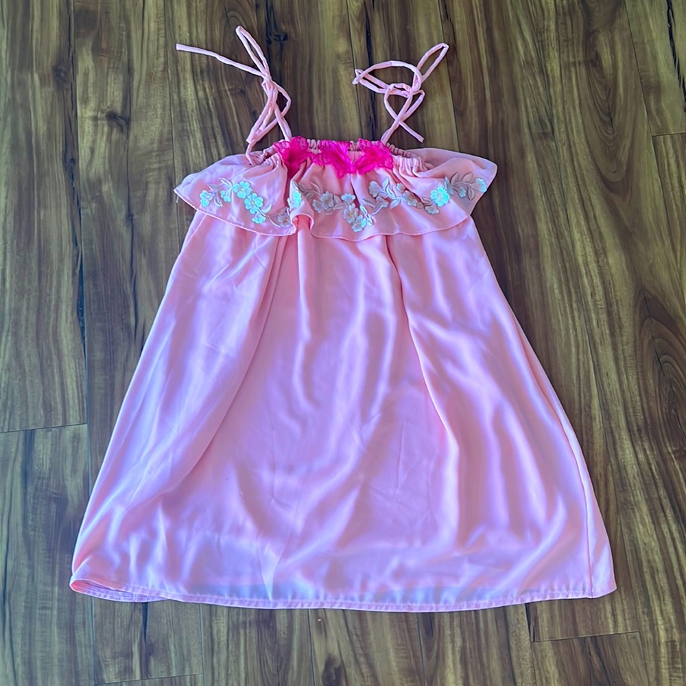 Cute pink dress with flowers in the front and off shoulder